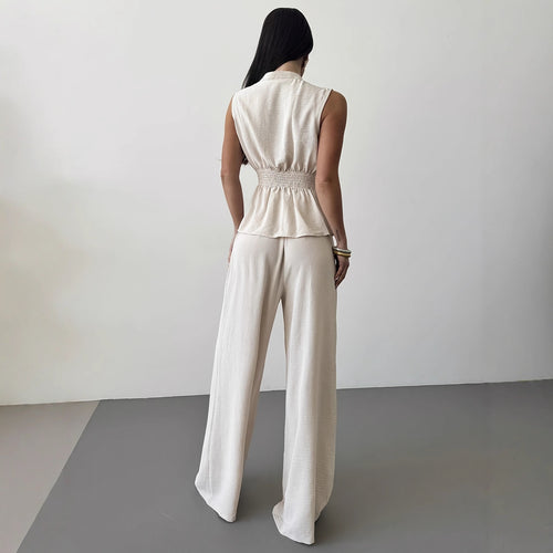 Conjunto de dos piezas: top tipo chaleco con escote en V y pantalones con cordones